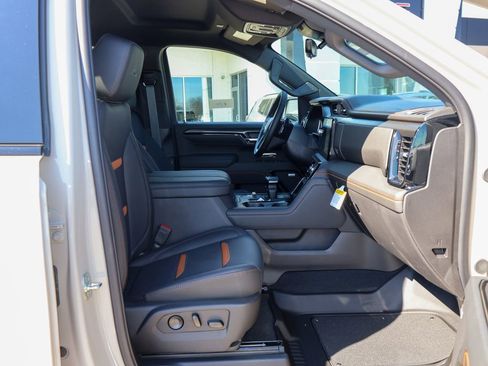 New 2026 GMC Sierra 1500 AT4 w/ AT4 Premium Package image 29