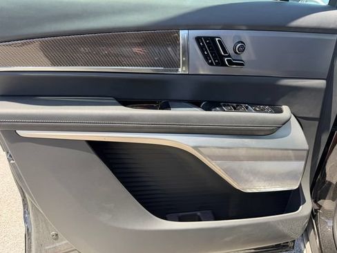 Used 2026 Cadillac Vistiq Luxury AWD/4WD image 13
