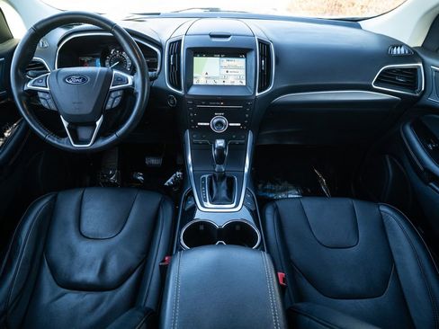 Used 2018 Ford Edge Titanium w/ Equipment Group 302A image 14