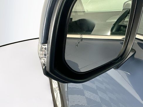 Used 2024 Toyota Grand Highlander FWD image 16