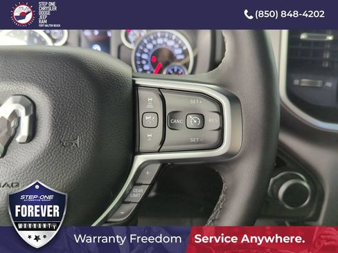 Used 2025 RAM 1500 Big Horn RWD image 22