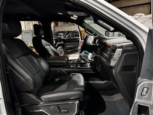 Used 2022 Ford F150 Lariat w/ Equipment Group 502A High image 26