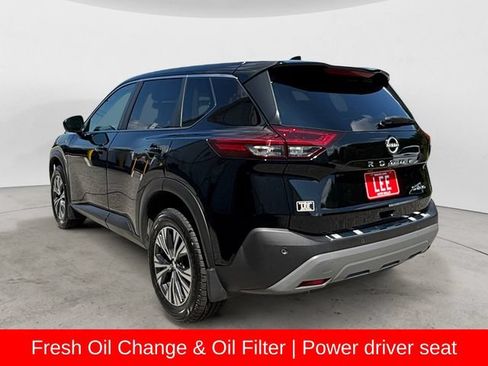 Used 2023 Nissan Rogue SV AWD/4WD image 3
