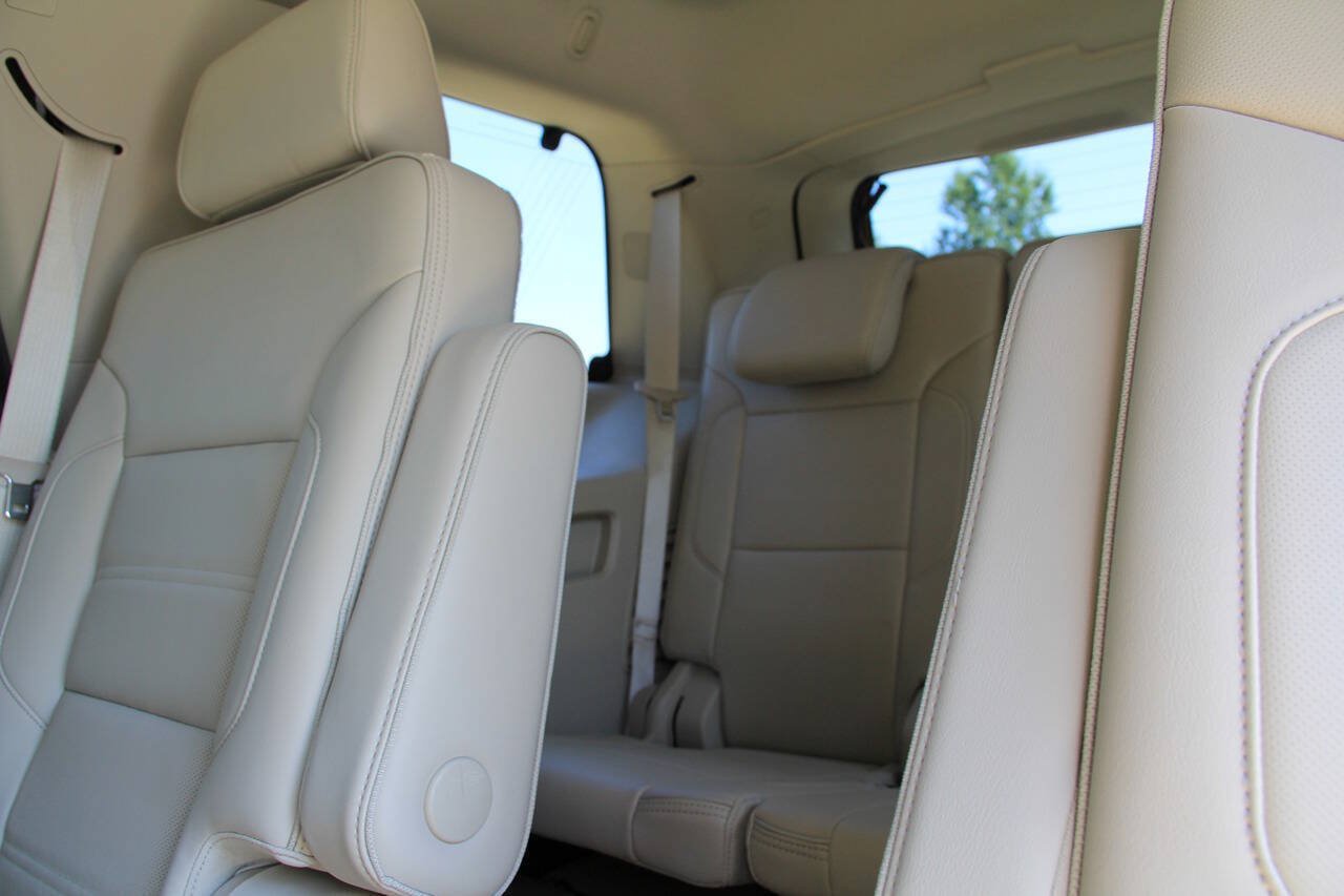 Used 2019 GMC Yukon Denali w/ Denali Ultimate Package RWD image 22