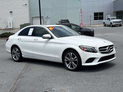 Used 2019 Mercedes-Benz C 300 4MATIC Sedan image 4