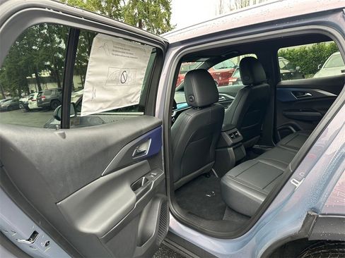 New 2026 Chevrolet Equinox EV LT image 16