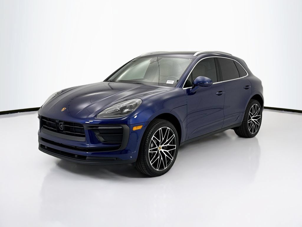 Used 2026 Porsche Macan AWD/4WD image 1