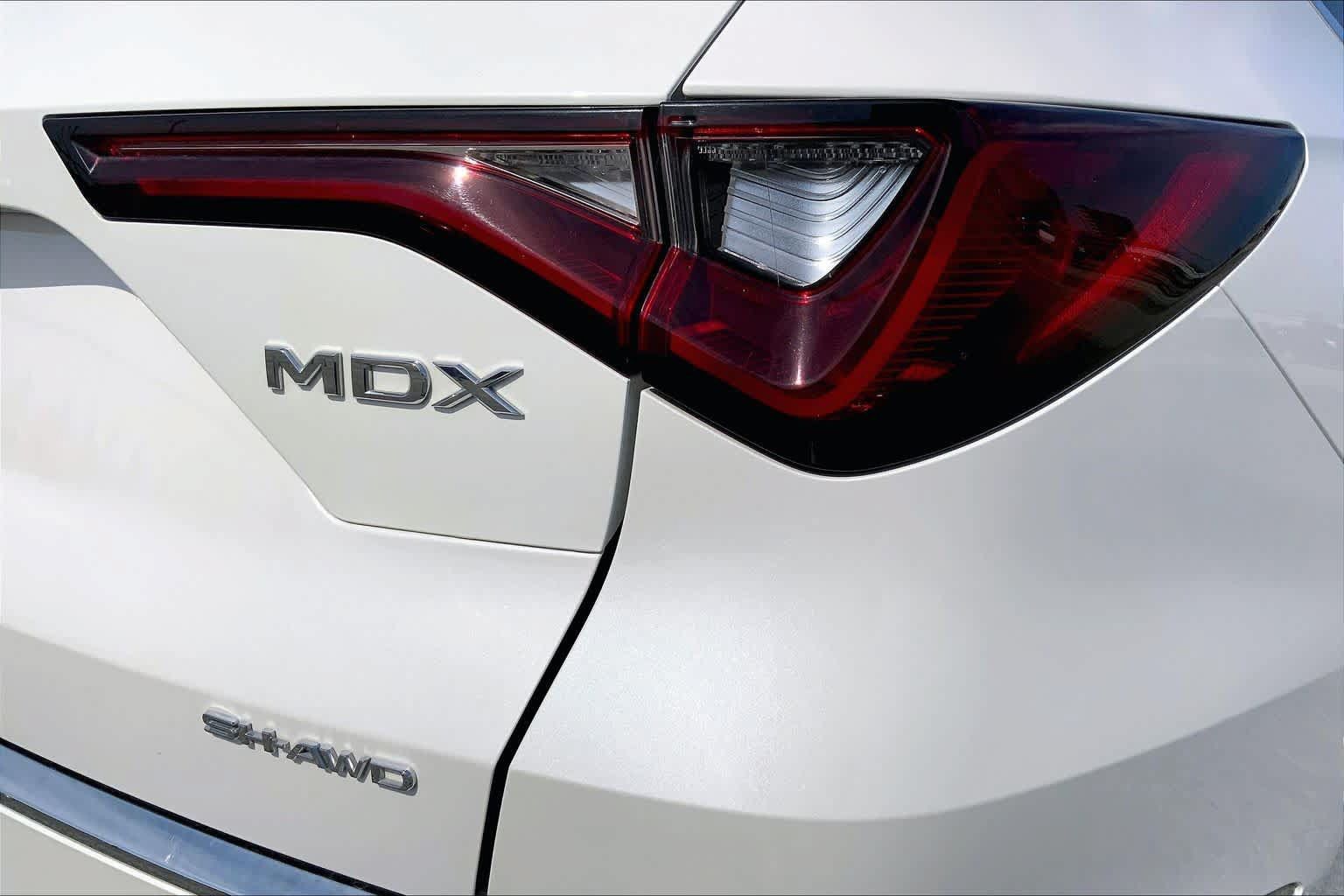 Used 2025 Acura MDX w/ Advance Package AWD/4WD image 30
