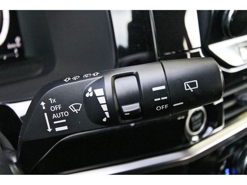 Used 2022 Nissan Pathfinder Platinum w/ Cargo Package image 20