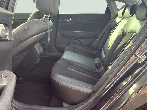 Used 2019 Kia Optima S FWD image 25