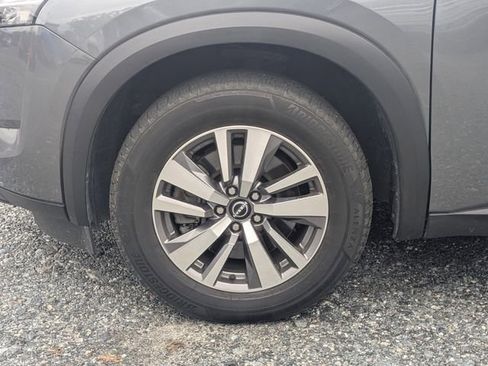 Used 2022 Nissan Pathfinder SL w/ Cargo Package image 10