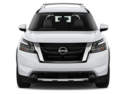 Used 2024 Nissan Pathfinder Platinum w/ Cargo Package image 5