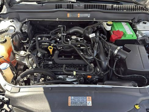 Used 2019 Ford Fusion SE FWD image 47