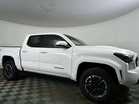 New 2026 Toyota Tacoma TRD Sport AWD/4WD image 9