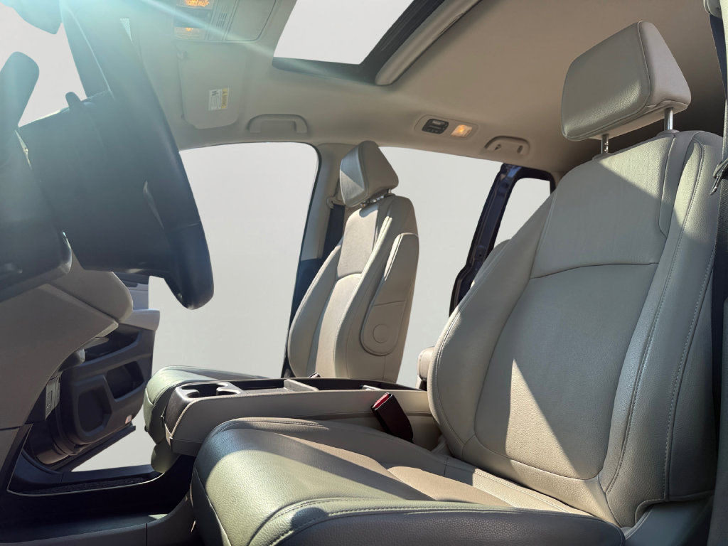 Used 2025 Honda Odyssey EX-L image 23