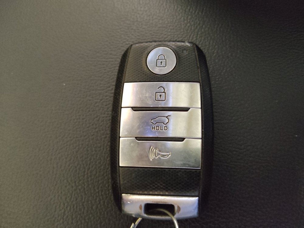 Used 2020 Kia Sorento EX FWD image 32