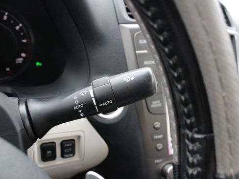 Used 2010 Lexus IS 350C RWD image 14