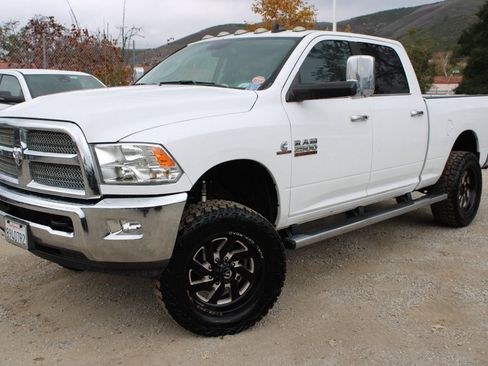Used 2018 RAM 2500 Big Horn image 1