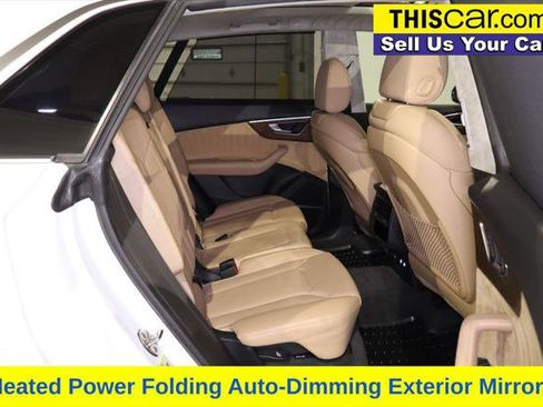 Used 2019 Audi Q8 Prestige AWD/4WD image 30