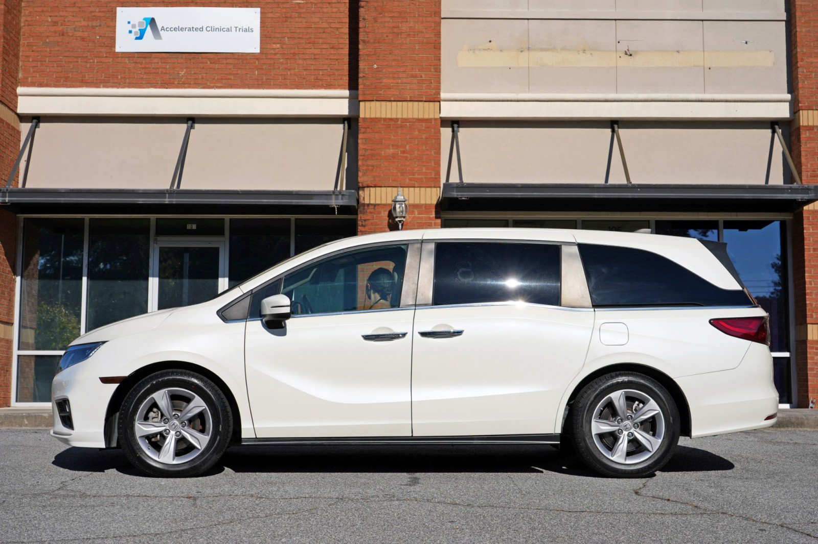 Used 2018 Honda Odyssey EX-L image 8
