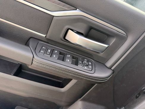 New 2026 RAM 2500 Big Horn AWD/4WD image 11