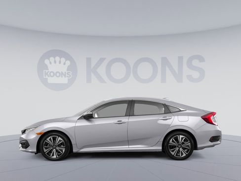 Used 2017 Honda Civic EX image 2