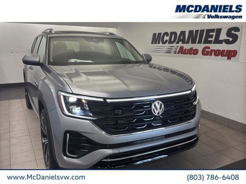 New 2025 Volkswagen Atlas SEL Premium R-Line image 1