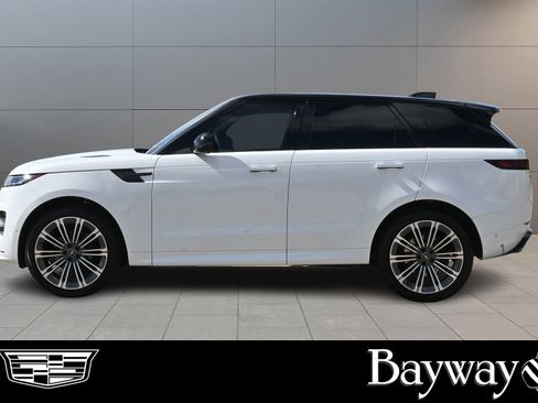 Used 2024 Land Rover Range Rover Sport Dynamic SE image 4