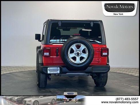 Used 2022 Jeep Wrangler Sport S image 7