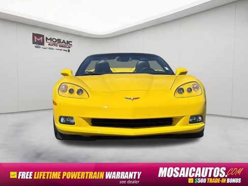 Used 2007 Chevrolet Corvette Convertible w/ Preferred Equipment Group RWD image 3