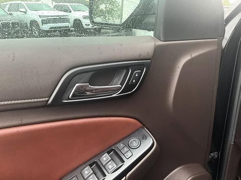 Used 2017 Chevrolet Tahoe Premier AWD/4WD image 13