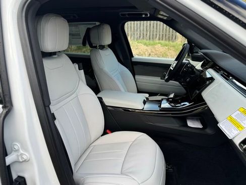 New 2026 Land Rover Range Rover Sport SE AWD/4WD image 15