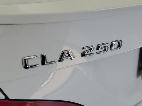 Used 2016 Mercedes-Benz CLA 250 image 8