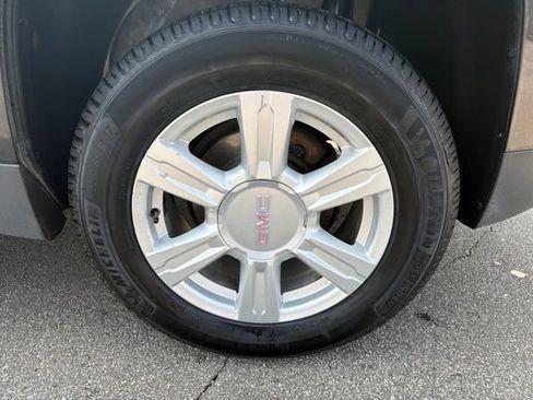 Used 2015 GMC Terrain SLE w/ Convenience Package FWD image 11