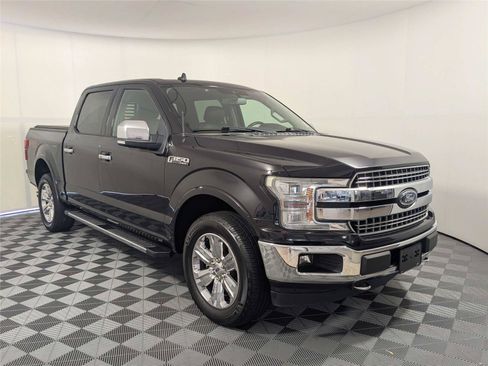 Used 2019 Ford F150 Lariat w/ Equipment Group 502A Luxury AWD/4WD image 3