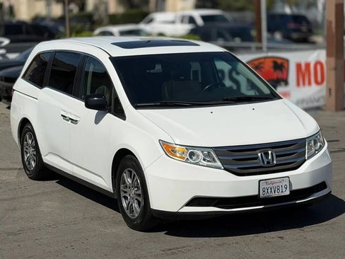 Used 2011 Honda Odyssey EX-L image 2