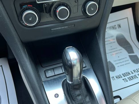 Used 2012 Volkswagen Jetta SE image 23