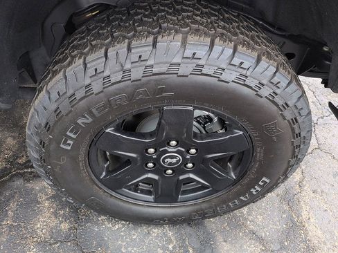 Used 2024 Ford Bronco Black Diamond AWD/4WD image 10