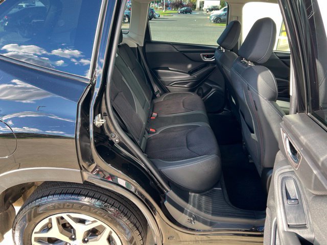Used 2021 Subaru Forester Premium w/ Popular Package #1 AWD/4WD image 32