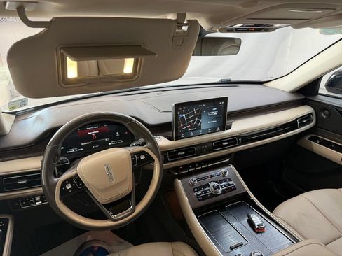Used 2020 Lincoln Aviator Reserve RWD image 10