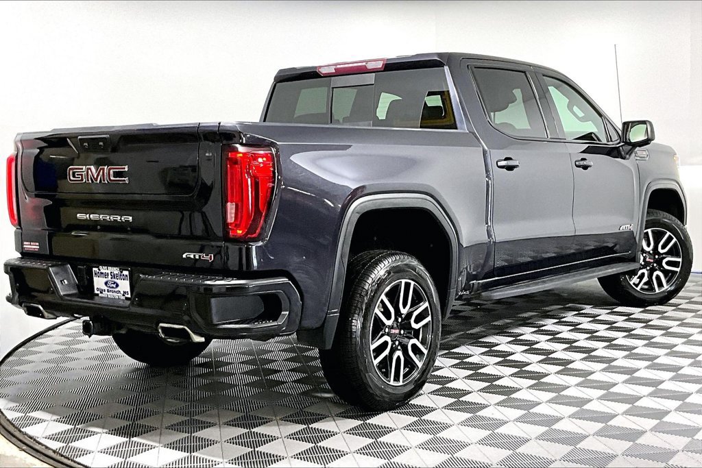 Used 2022 GMC Sierra 1500 AT4 w/ AT4 Premium Package AWD/4WD image 12