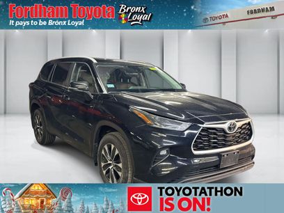 Used 2025 Toyota Highlander XLE