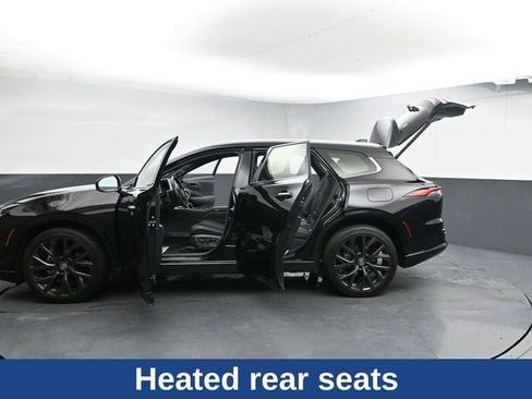 Used 2025 Toyota Crown Signia Limited image 39