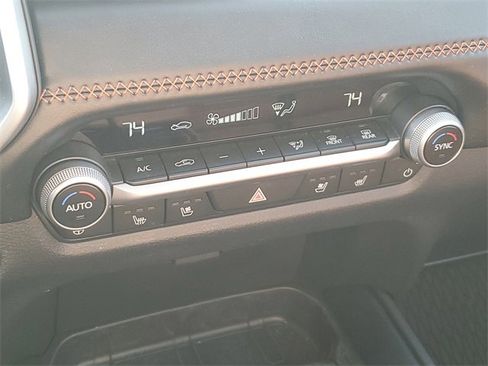 Used 2025 MAZDA CX-50 Meridian Edition w/ Apex Package image 19