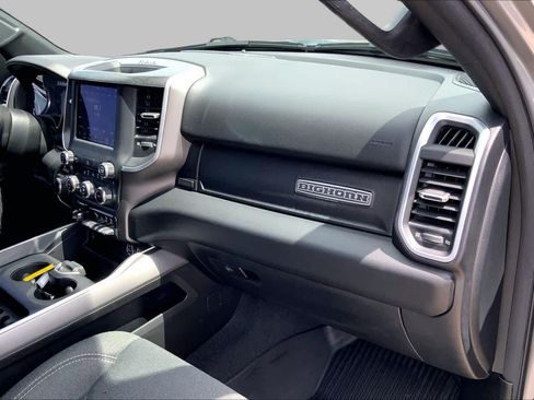 Used 2020 RAM 1500 Big Horn AWD/4WD image 19