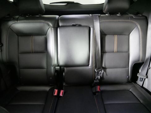 Used 2022 Chevrolet Equinox Premier image 13