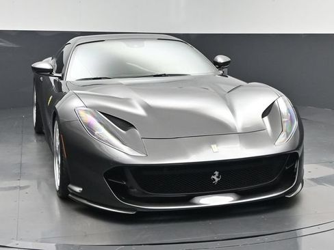 Used 2023 Ferrari 812 GTS RWD image 21