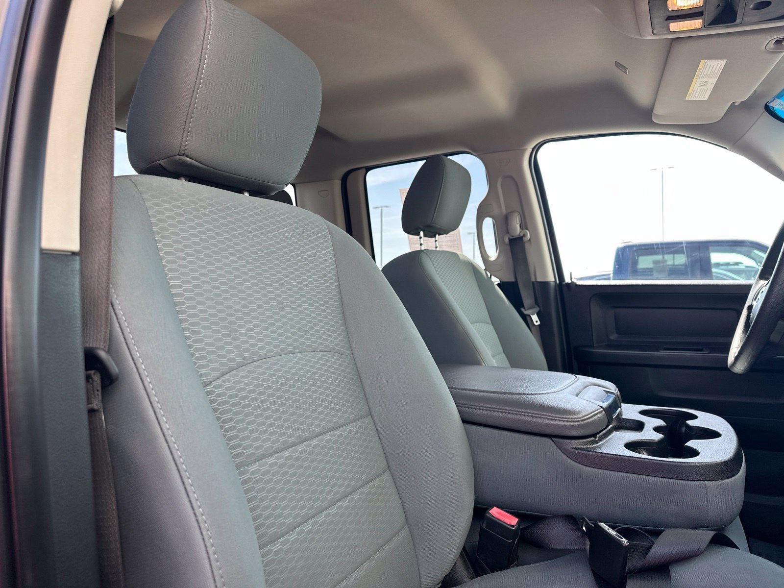 Used 2019 RAM 1500 Express w/ Express Value Package AWD/4WD image 29