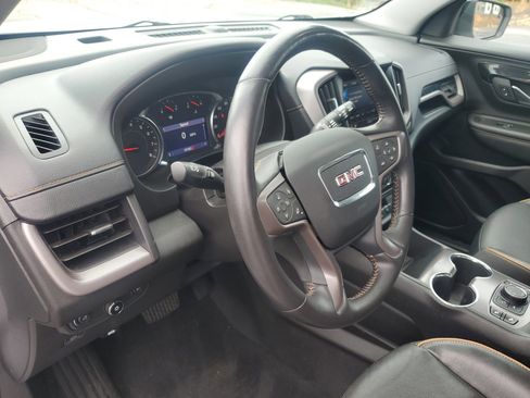 Used 2022 GMC Terrain AT4 image 16