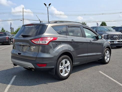 Used 2016 Ford Escape SE w/ Equipment Group 201A AWD/4WD image 6